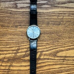Bulova 96B104 Leather Dress Watch